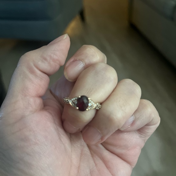 Strawberry gold rhodolite garnet ring. - Picture 4 of 8